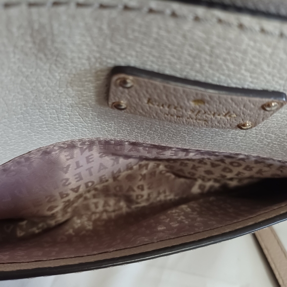 Kate Spade purse crossbody cream/tan - Picture 12 of 13